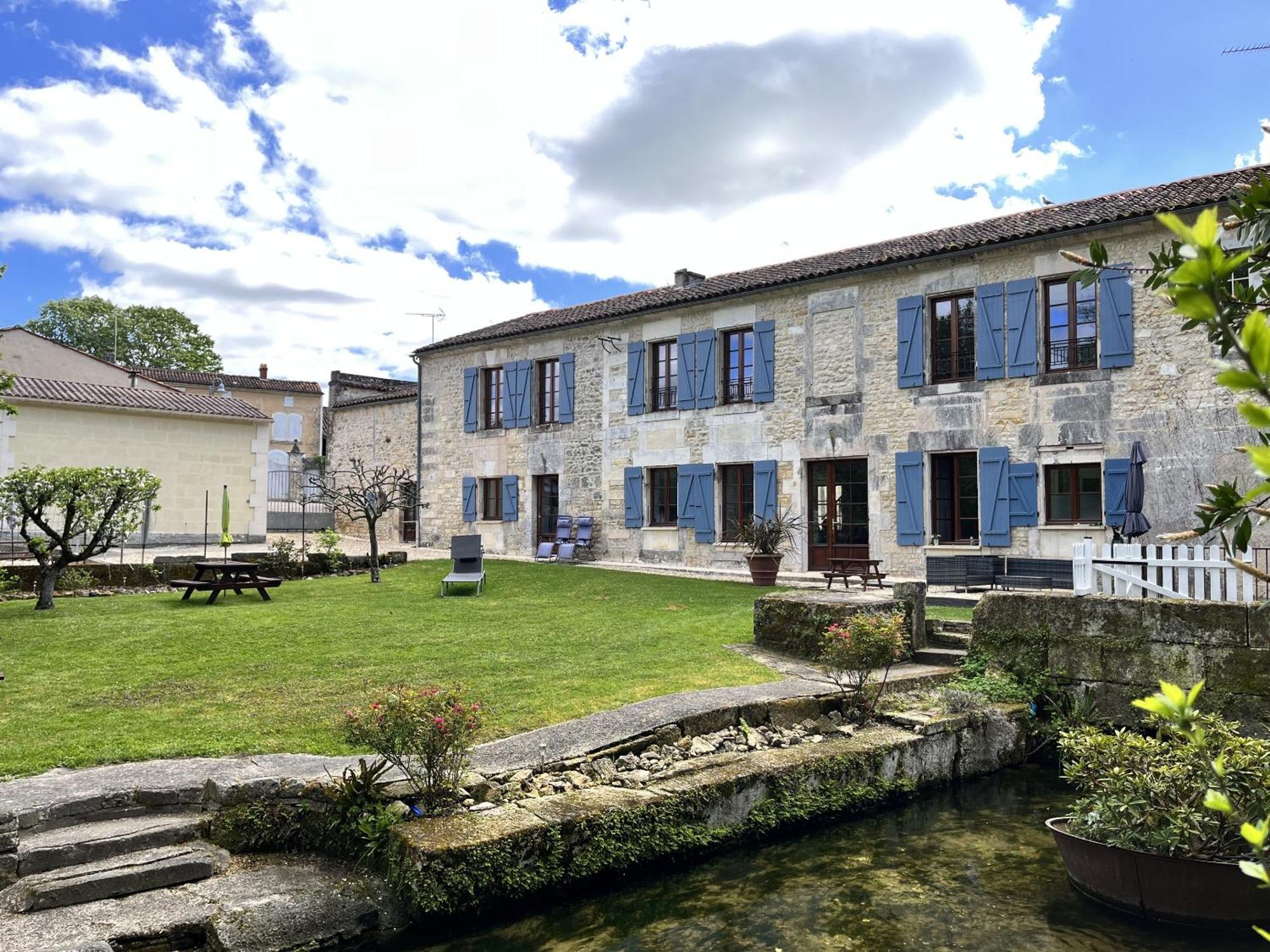 Bourg-Charente Petit Moulin De Veillardヴィラ エクステリア 写真